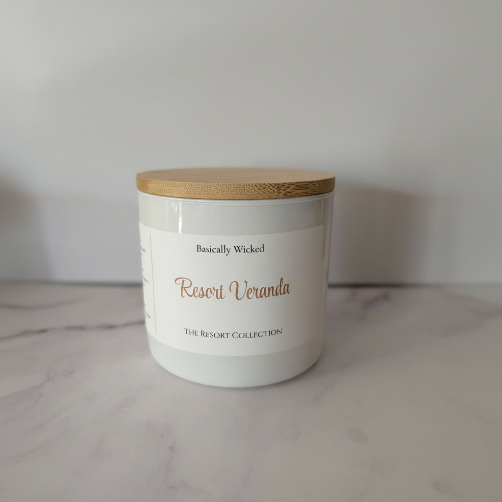 Resort Veranda 3-Wick